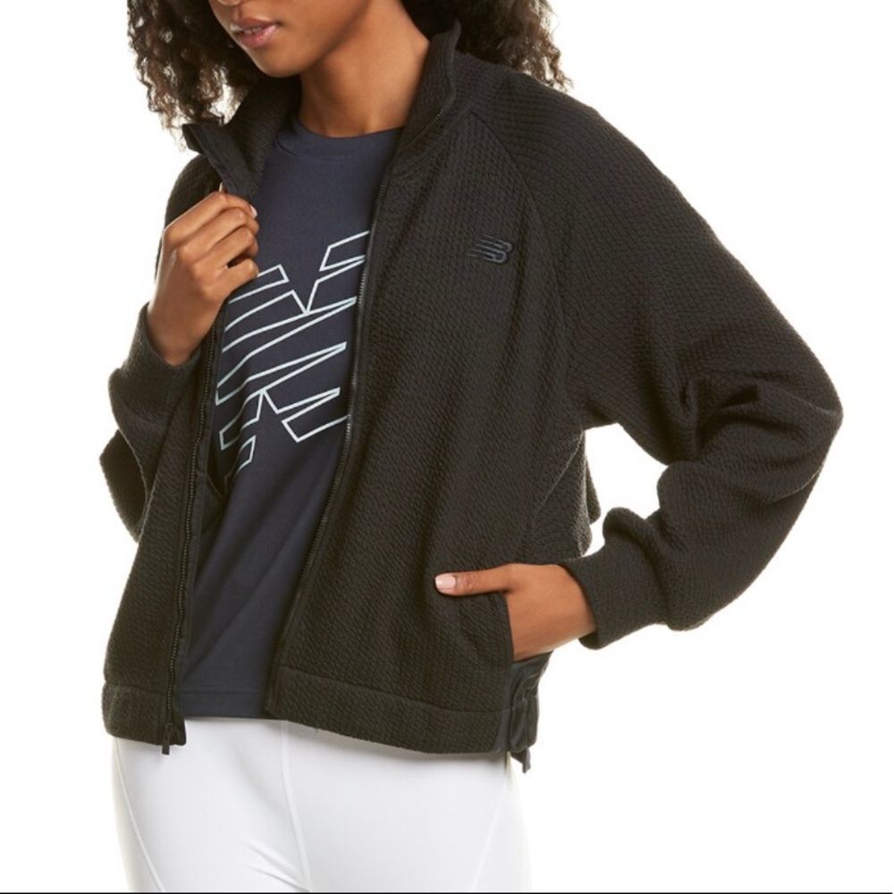 NEW New Balance Transform Jacket Size M
